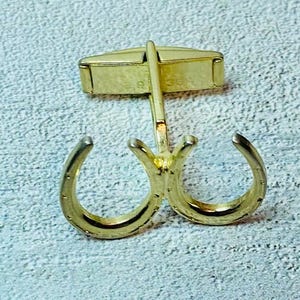 Vintage Gold Tone Double Horseshoe Equestrian Cufflinks 1950s Lucky Charm