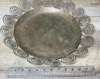 Vintage Mid-Century Modern Brass & Wire Spiral Sunburst Wall Decor Tray Made in Honduras