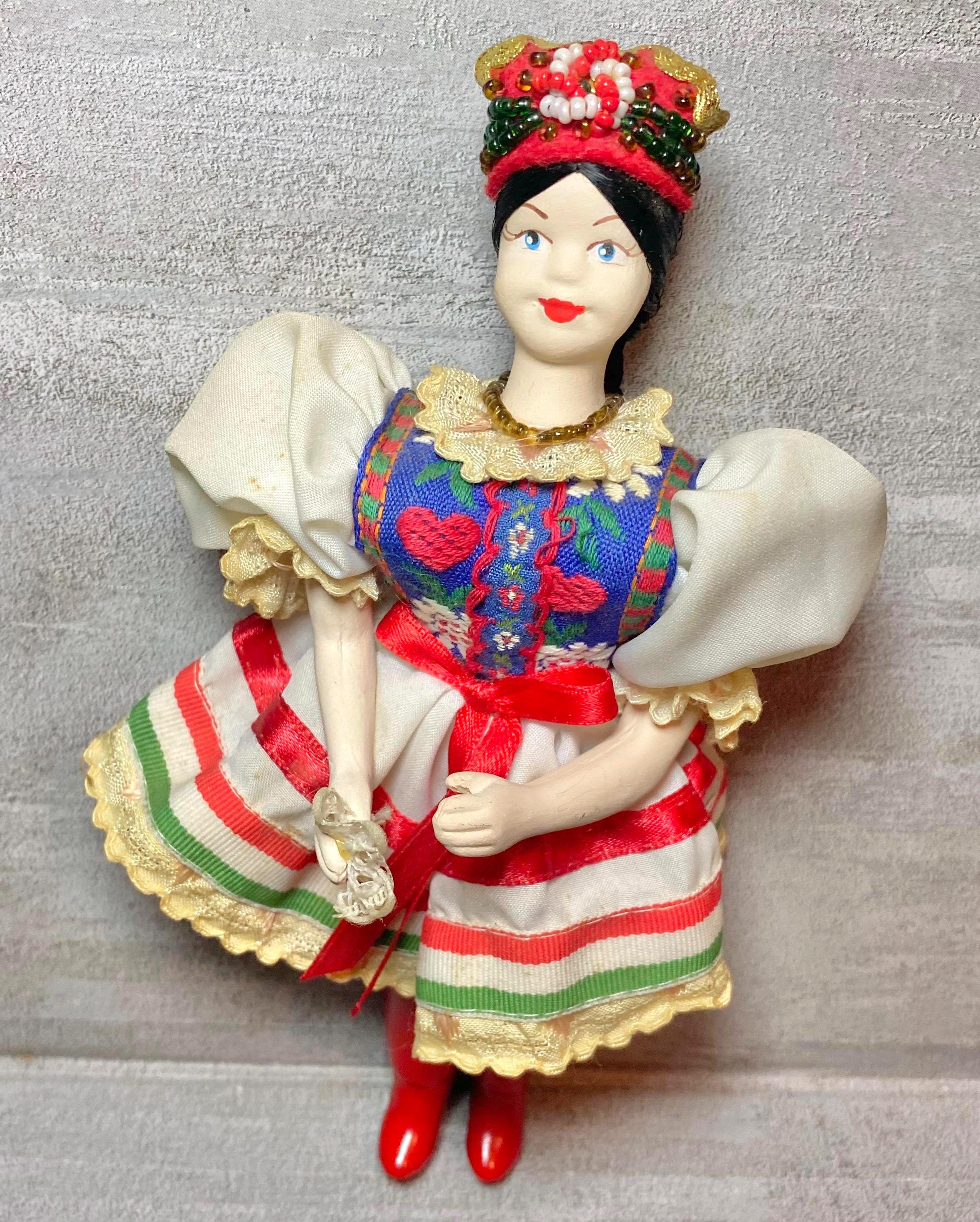 Matyo Costumes - Etsy display picture 1