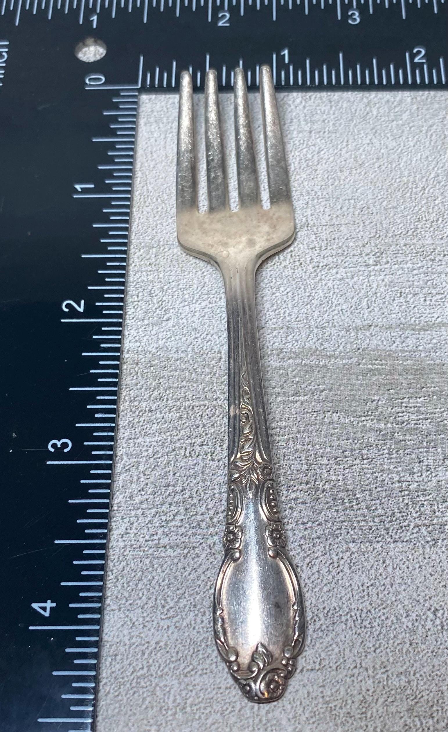Vintage Oneida LTD Silver-plated Fork – Ornate Floral Scroll