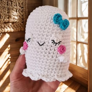 Crochet Ghost Amigurumi Kawaii Halloween Decor (PDF Pattern)