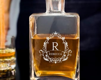 Personalized Whiskey Decanter Set Gift for Her: Engraved Bridal Bourbon Glasses, Mom Birthday Gifts