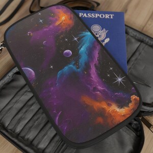 Reisepasshülle Galaxy | Nebula Blüte Reiseveranstalter | Celestial Cosmic Passhülle | Spirituelles Geschenk für Reisende