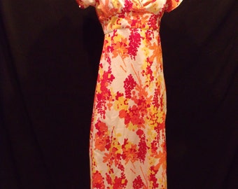 Vintage Maxi Dress Big Sleeve Ruffles With Open Back Bright Orange and Yellow Print