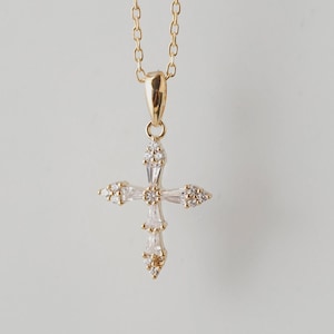 Dainty Baguette Diamond Cross Necklace, Minimalist Cross Necklace, Perfect Communion Gift, Baptism Gift, Mother&#39;s Day Gift