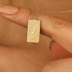 Regalo di gioielli UNO per bambina o bambino, collana con carta UNO invertita, divertente collana in oro, regalo per gamer, regalo di compleanno, regalo per bambini