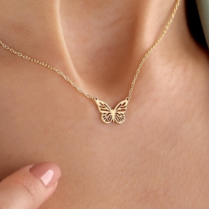 18k Gold Butterfly Necklace, Dainty Butterfly Necklace, Minimalist Butterfly Necklace, Gift for Her, Christmas Gift, Birthday Gift for Her