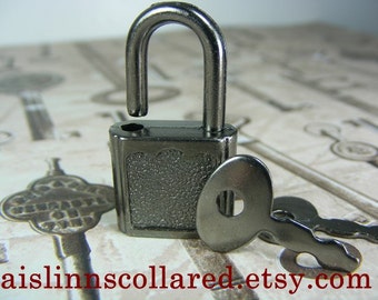 Dark Tone Padlock with 2 keys