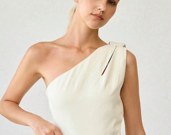 Gold Textured Leather Belt Elegant Thin Accessory