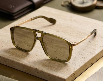 Vintage Aviator Sunglasses | Gold & Green Polarized UV400