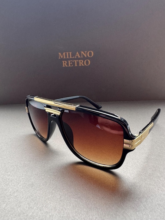Vintage Style Black Sunglasses: Gold Detail, 400UV Protection