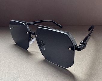 Vintage Hexagonal Black Sunglasses: Unisex UV400 Protection
