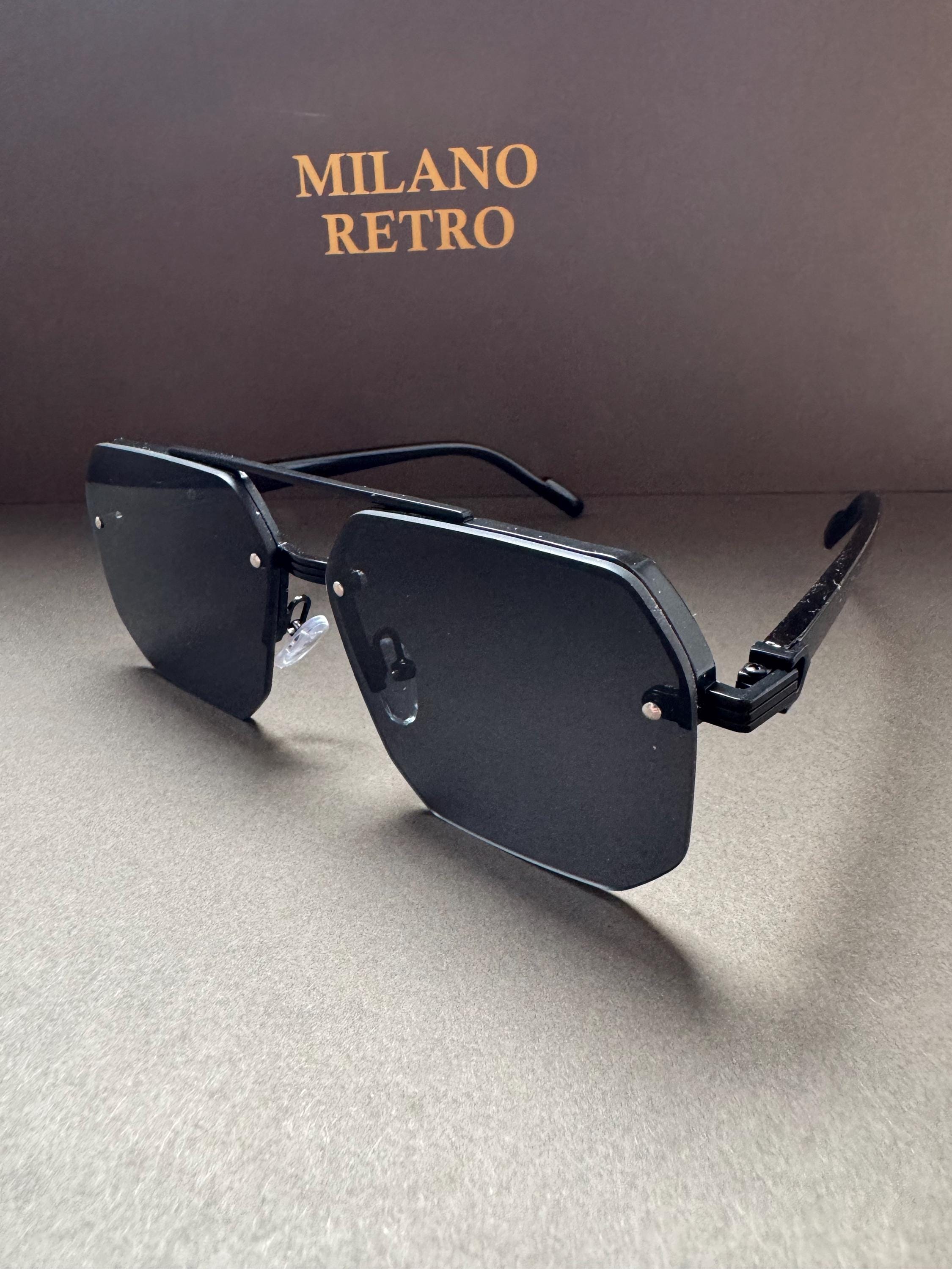 Vintage Hexagonal Black Sunglasses: Unisex UV400 Protection 
