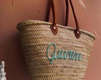 Cesta grande francesa para el mercado: bolso de paja tejido a mano con detalles de cuero