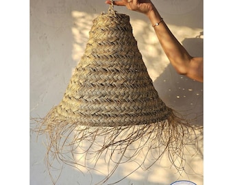 Handwoven Palm Leaf Lampshade: Moroccan Boho Pendant Light