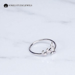Olive Leaf Ring 925 Sterling Silver | Adjustable Nature-Inspired Branch Band | Artistic Open Ring for Women | Dainty Gift Jewelry for Her