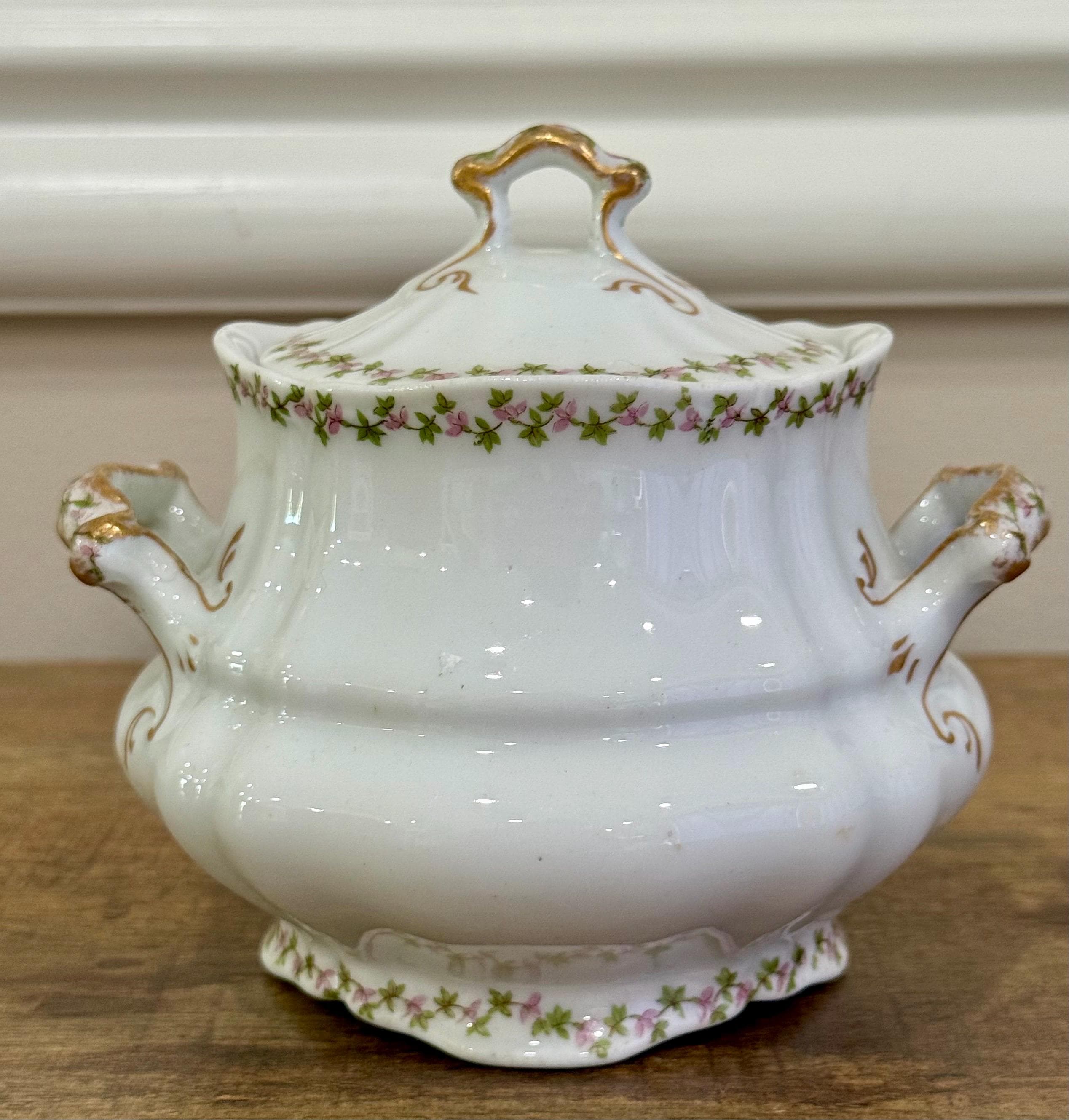 英国】 ビクトリアンのポット【シルバープレート】豪奢！！！ 人気SALE