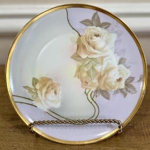 vintage Bavaria Royal Munich hand painted porcelain 8.5” plate. floral design with gold rim