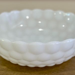 vintage anchor hocking white bubble milk glass bowl 8.5”
