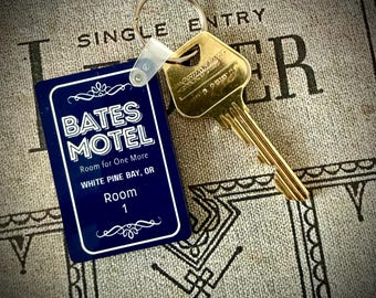 Bates Motel Keychain | Psycho Inspired Key Tag | Classic Movie Fan Gift