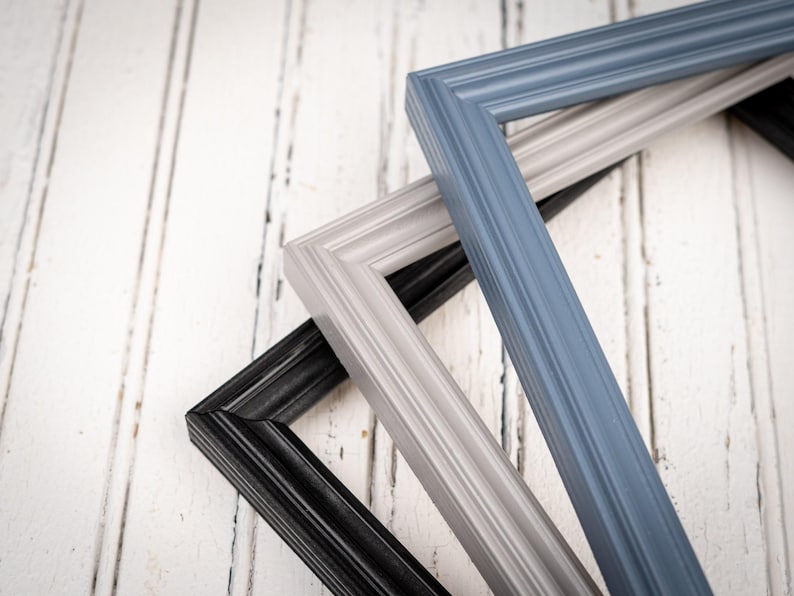 Katelyn Photo Frame - Handmade Solid Wood Picture Frame - Transitional Modern Design - Made to Order Housewarming Gift - Choose Size & Color 画像 3
