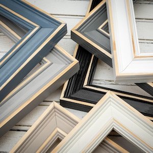 Distressed Charleston Frame 4x6, 5x7, and more, Picture Frame, Wood Picture Frame, Choose Your Size, Picture Frame