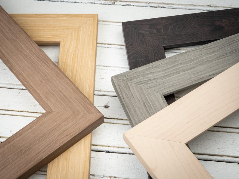 Wide Savannah Picture Frame - Choose Your Size and Finish - Clean-lined, Contemporary Photo Frame - Natural Wood Tones - Wide Frame Bild 1
