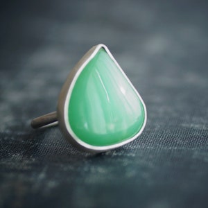 Chrysoprase Ring - Statement Ring - Sterling Silver - Size 6.75