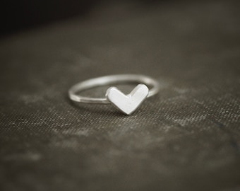 Heart Ring - Sterling Silver - Minimalist Jewelry