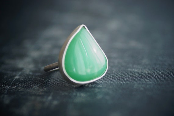 Chrysoprase Ring - Statement Ring - Sterling Silver - Size 6.75
