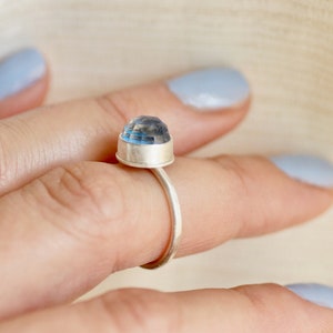 Bague opale aurore bleue Taille 5,5 Facetté Argent sterling image 5