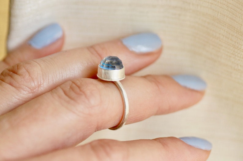 Bague opale aurore bleue Taille 5,5 Facetté Argent sterling image 5