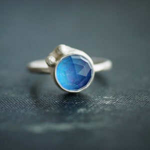 Bague opale aurore bleue Taille 5,5 Facetté Argent sterling image 1