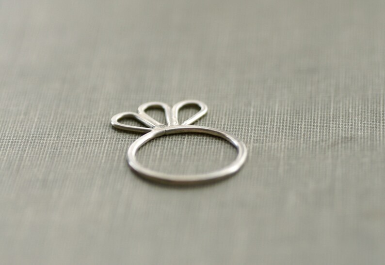Flower Petal Sterling Silver Ring Size 7 Etsy