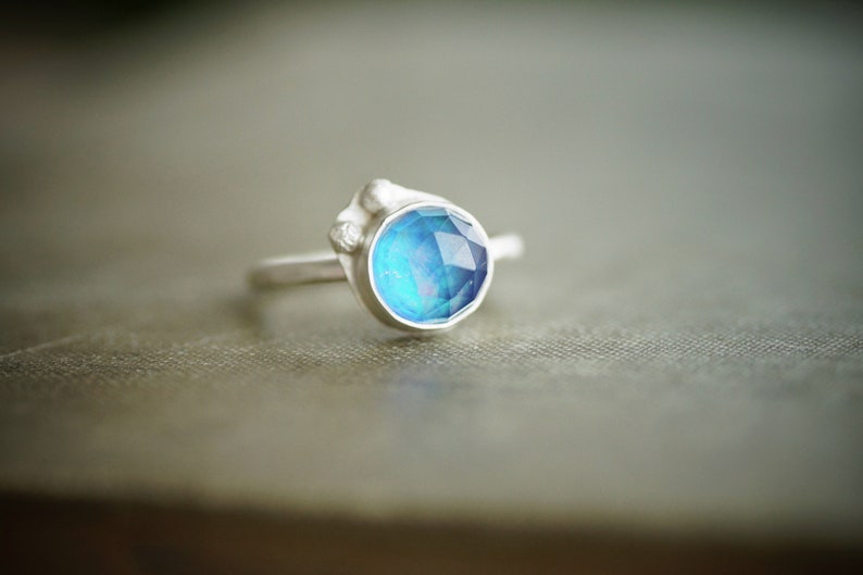 Bague opale aurore bleue Taille 5,5 Facetté Argent sterling image 4