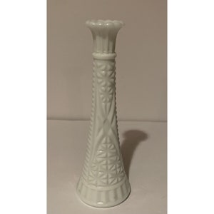 Vintage Anchor Hocking White Milk Glass 9&quot; Bud Vase  Stars and Bars