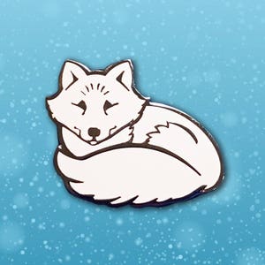 Arctic Fox Lapel Pin