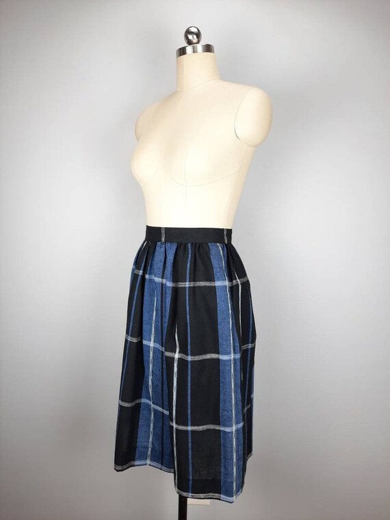 Vintage plaid full blue and black midi skirt - image 6
