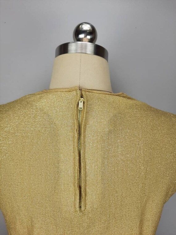 Vintage gold disco shimmer cropped tank top - image 8