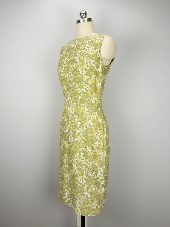 Vintage celery green floral wiggle dress
