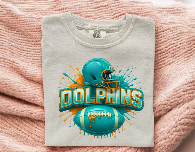 Transferencia DTF de fútbol con casco verde azulado, balón Splash Dolphin Team Spirit, listo para prensar, impresión adorable del día del partido en Miami para prensa de calor deportiva. Without Logo