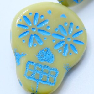 Czech Beads, Sugar Skull Beads, Beige and Blue Skulls, 2 pieces, SSB4, 20X17mm, Jewelry Supplies, Zardenia