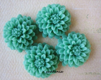 4PCS - Grass Green - Resin - Mum Flower Cabochons - 20mm