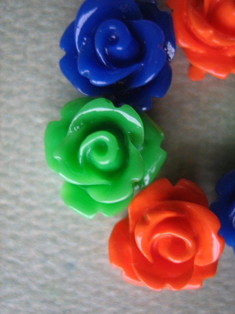 Mini Roses, 10mm Roses, 10mm Mini Roses, Resin Rose, Small Blue, Green and Orange Roses, 6 pieces DIY Flowers, Zardenia Supplies image 3