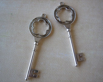 Silver Keys, Antique Silver Key, Key Charms, Key Pendant, Silver Key, Metal Key, Skeleton Keys, Large Keys, 77mm, Zardenia, 2 pieces