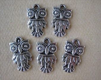 Owls, Owl Charms, 5PCS Antique Silver Owl Pendants, 20x10mm DIY Jewelry Supplies, Zardenia
