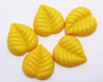 Yellow Leaves, 5pcs Resin Leaf Cabochons, Butterscotch Yellow Leaf Cabs, 15x13mm Mini Leaf Cabochons, DIY Craft and Jewelry Supplies