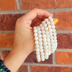 White Agate Bracelets, Crystal Bracelets, Stretch Bracelets