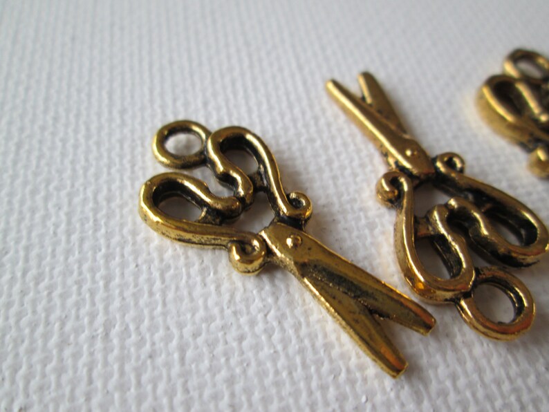Gold Scissor Charms Antique Gold Scissors 5pcs 28x13mm DIY Etsy