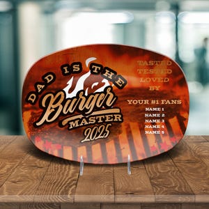 Plato de parrilla personalizado para papá - Regalo de barbacoa personalizado para el Día del Padre - Chef de Platos - Papá es el Maestro de las Hamburguesas 2025